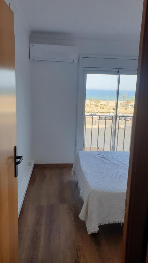 شقة إمبوريابرافا  في Les Vagues Au Balcon المظهر الخارجي الصورة