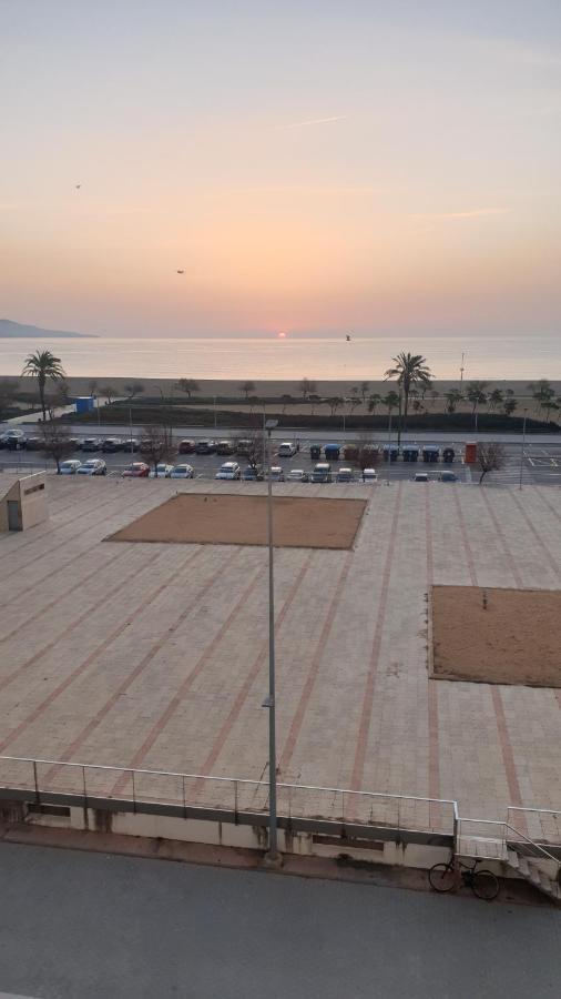شقة إمبوريابرافا  في Les Vagues Au Balcon المظهر الخارجي الصورة